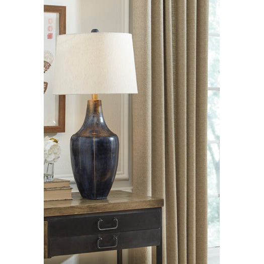 Ashley Evania Table Lamp-Washburn's Home Furnishings