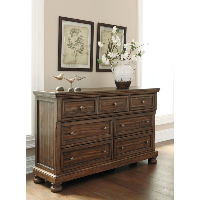 Flynnter - Medium Brown - Dresser-Washburn's Home Furnishings