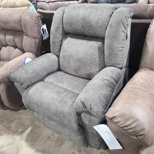 Best Beast Gigantor Rocker Recliner in Midnight-Washburn's Home Furnishings