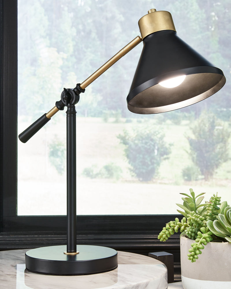 Garville - Black/gold Finish - Metal Desk Lamp (1/cn)-Washburn's Home Furnishings