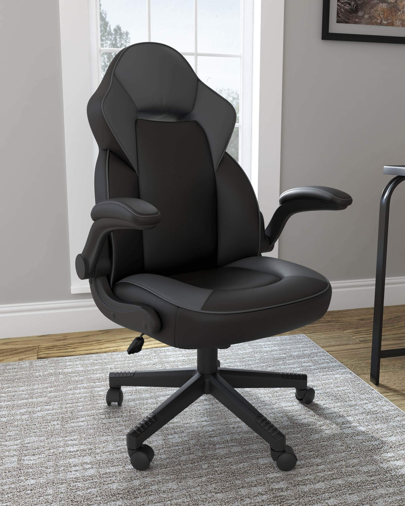 Lynxtyn - Gray/black - Home Office Swivel Desk Chair-Washburn's Home Furnishings