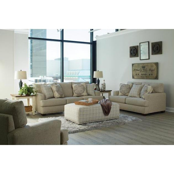 Newberg Loveseat-Washburn's Home Furnishings