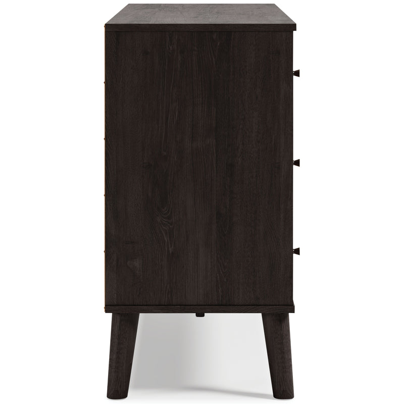 Piperton - Brown / Black - Six Drawer Dresser-Washburn's Home Furnishings